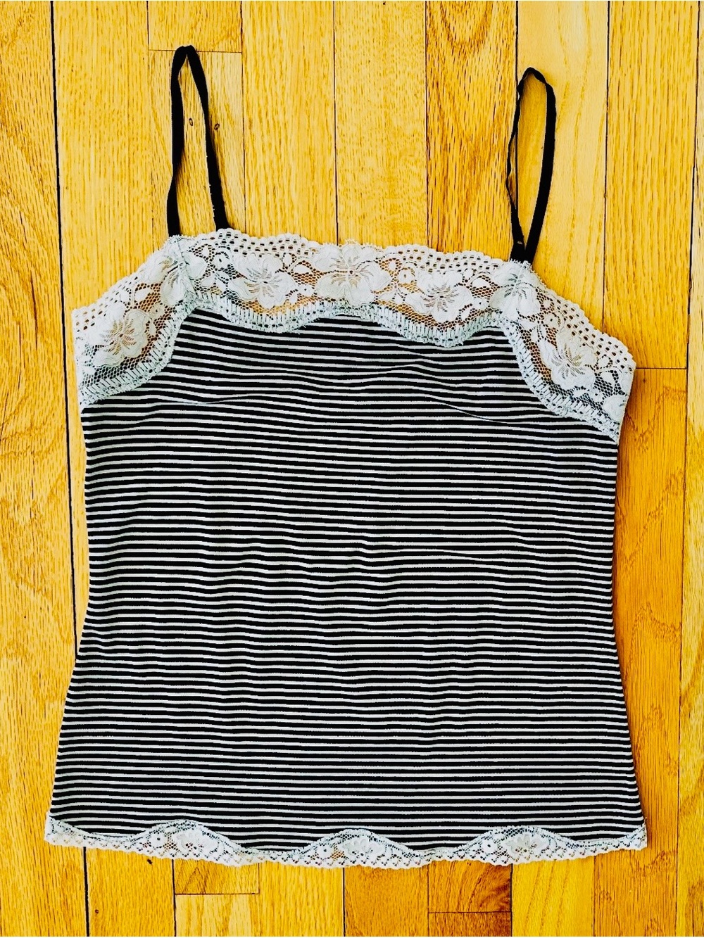 Ann Taylor Loft Black & Cream Tank Top Lace Trim Adjustable Straps Sise XS